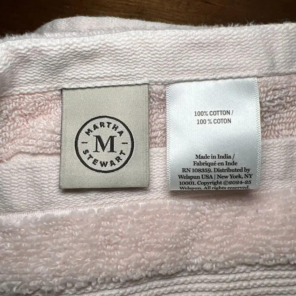 (2) Martha Stewart Light Pink Bath Towels 100% Cotton 30”x54” EUC